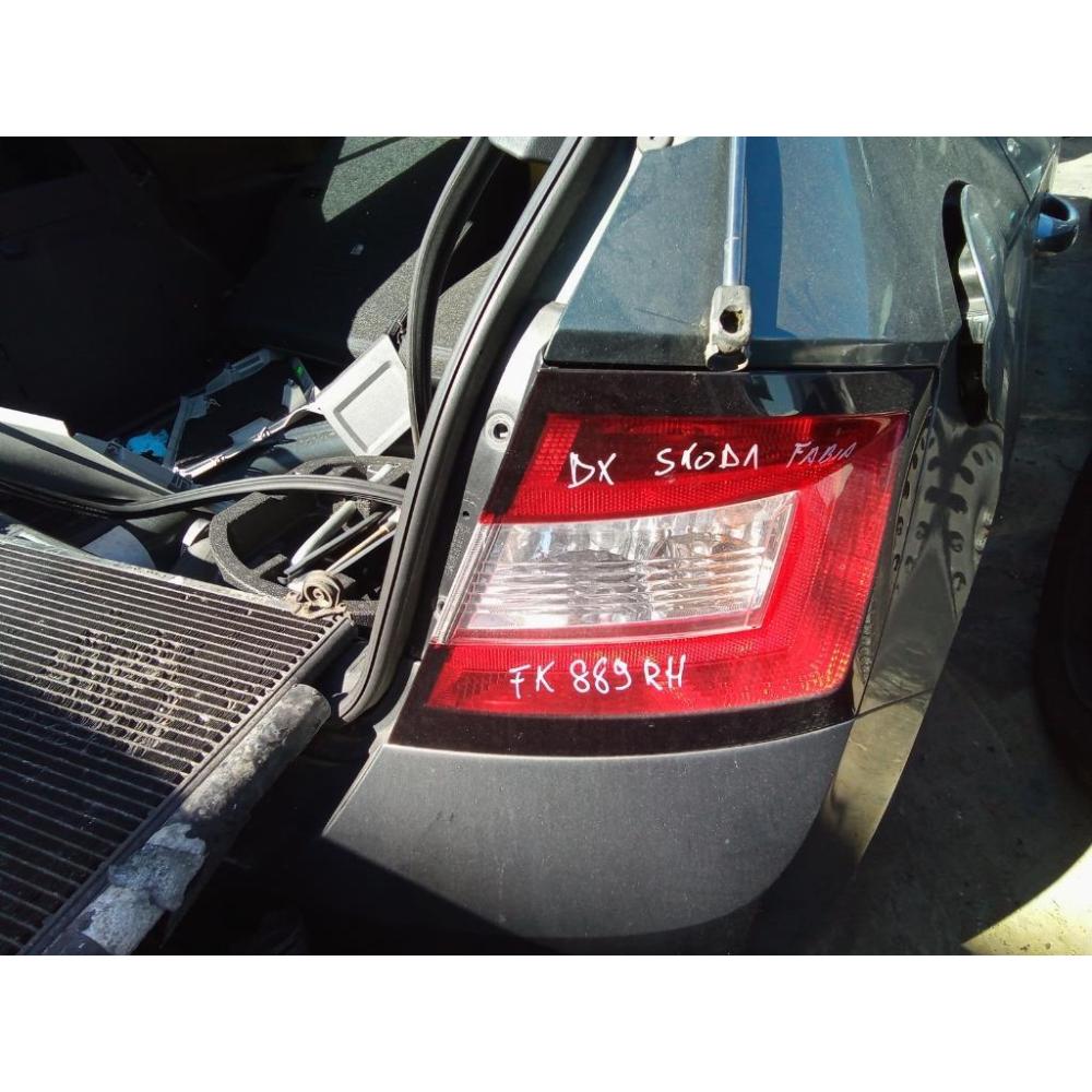 Fanale Posteriore Destro Usato Dal 2014 Al 2018 Skoda Fabia «Nj3» (2014)
