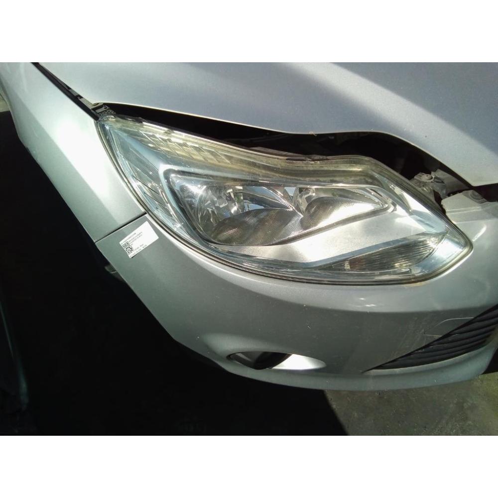 Proiettore Anteriore Destro Usato Dal 2011 Al 2014 Ford Focus «Iv» Sw (2011)