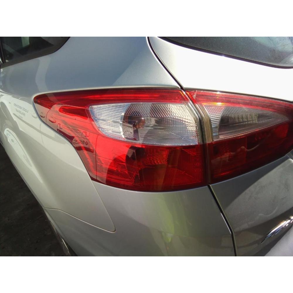 Fanale Esterno Posteriore Sinistro Usato Dal 2011 Al 2014 Ford Focus «Iv» Sw (2011)