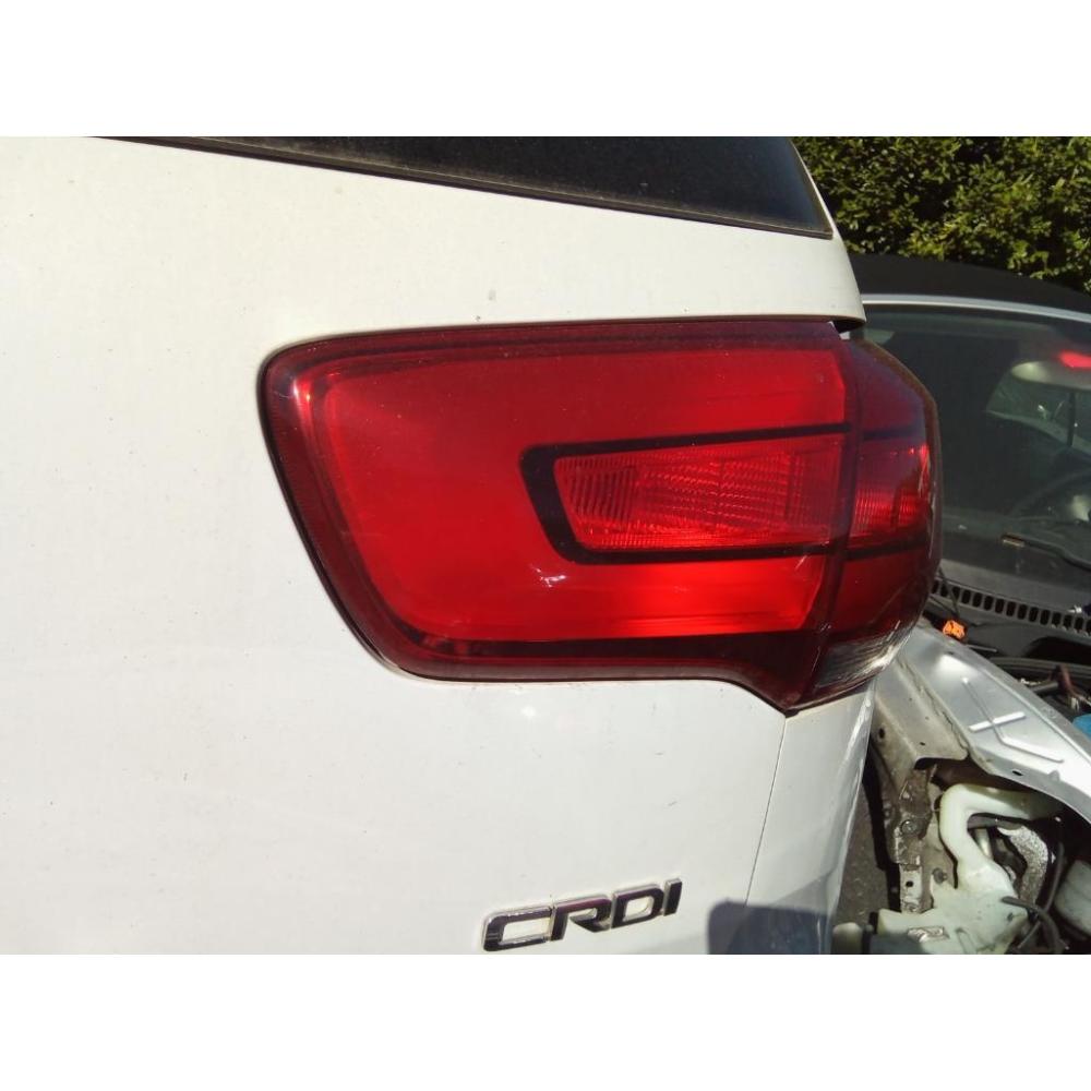 Fanale Interno Posteriore Destro Usato Dal 2010 Al 2015 Kia Sportage «Iii» (2010)