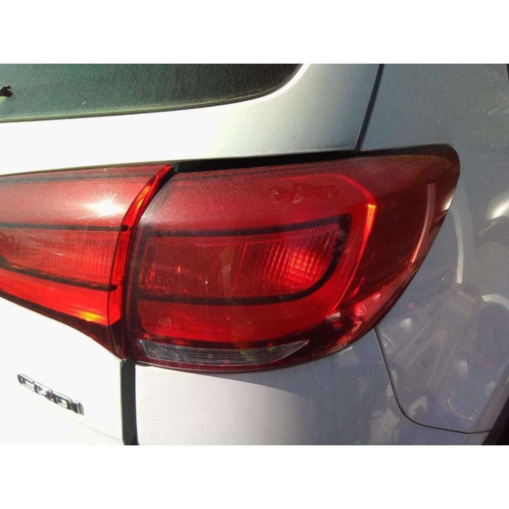 Fanale Esterno Posteriore Destro Usato Dal 2010 Al 2015 Kia Sportage «Iii» (2010)