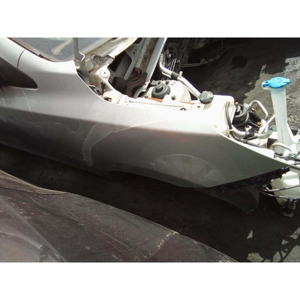 Parafango Anteriore Destro Usato Dal 2010 Al 2013 Hyundai Ix35 (2010)