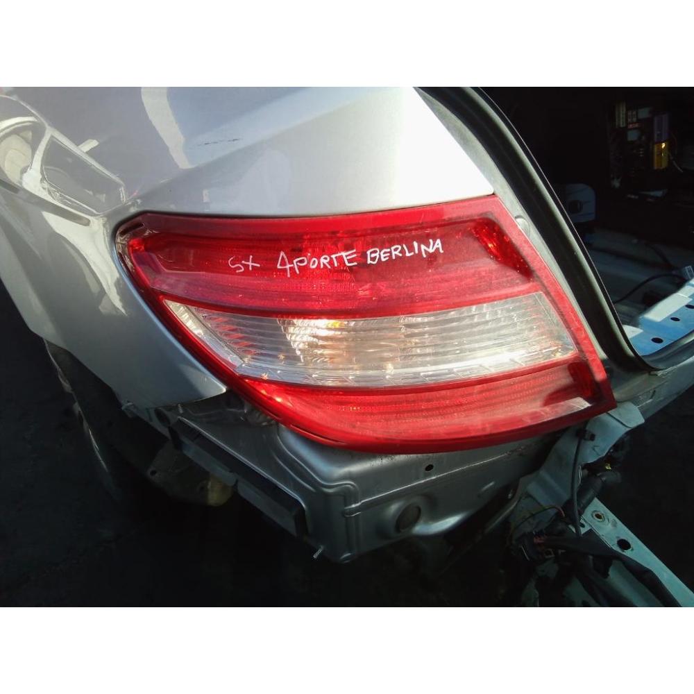 Fanale Posteriore Sinistro Usato Dal 2007 Al 2011 Mercedes Classe C «W204» (2007)