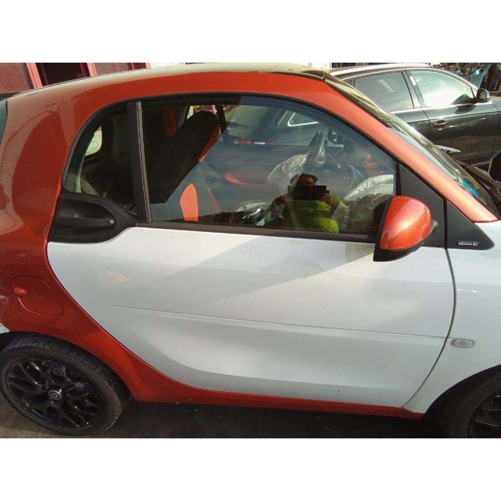 Porta Anteriore Destro Usato Dal 2014 Al 2019 Smart Fortwo Coupé «453» (2015)