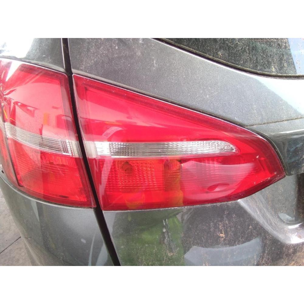 Fanale Interno Posteriore Sinistro Usato Dal 2014 Al 2020 Ford Focus «Iv» Sw (2014)