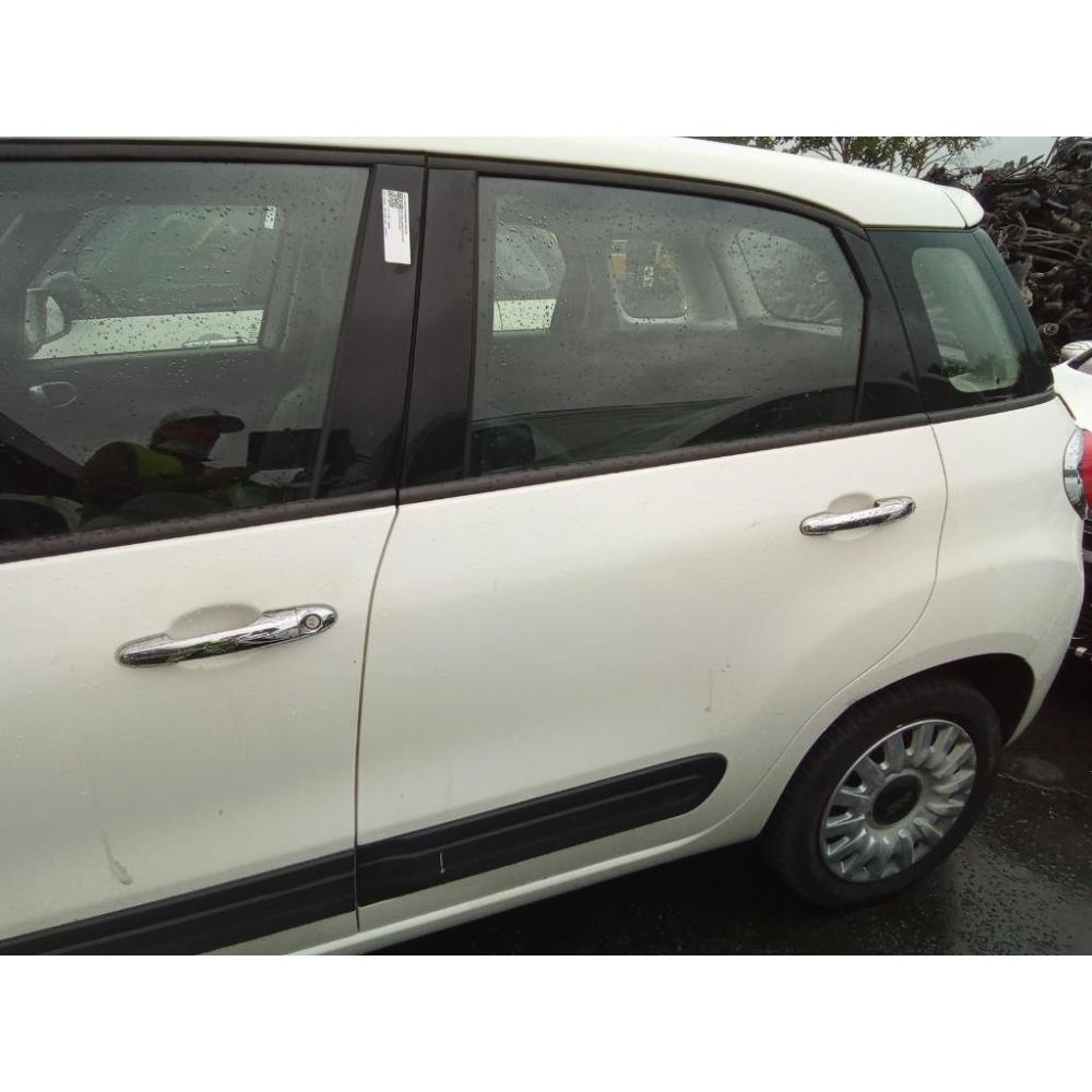 Porta Posteriore Sinistro Usato Dal 2015 Al 2017 Fiat 500L (2013)
