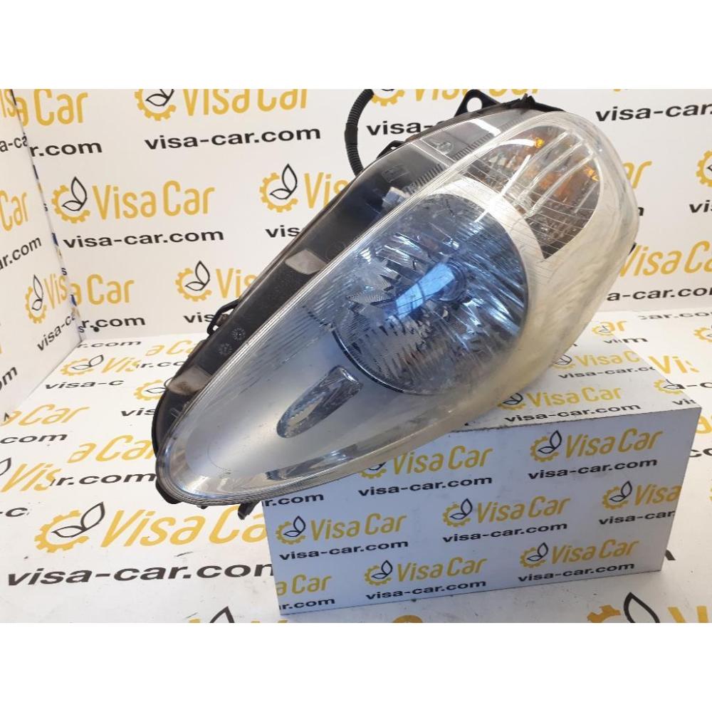 Proiettore Anteriore Destro Usato Dal 2009 Al 2013 Fiat Grande Punto (2009)