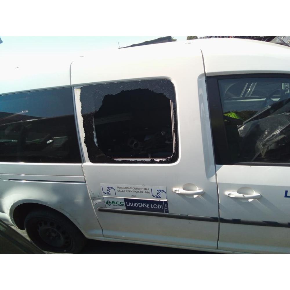 Porta Scorrevole Posteriore Destro Usato Dal 2010 Al 2015 Volkswagen Caddy «Iv» (2011)