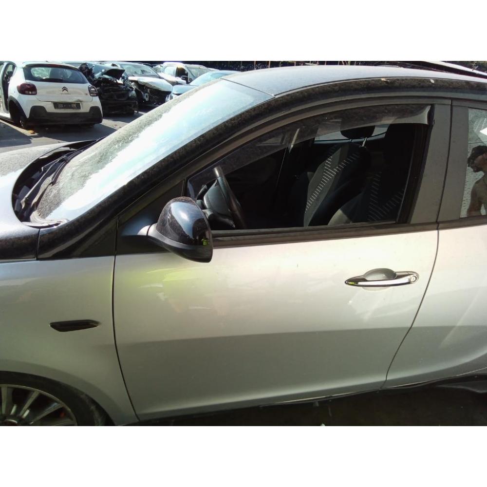 Porta Anteriore Sinistro Usato Dal 2011 Al 2015 Lancia Ypsilon «Iii» (2011)