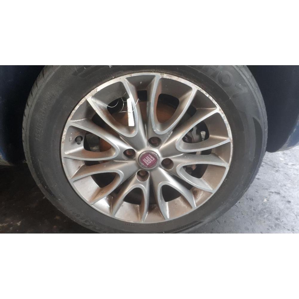 Cerchi In Lega R15 Usato Dal 2011 Al 2018 Fiat Punto «Iii» (2012)
