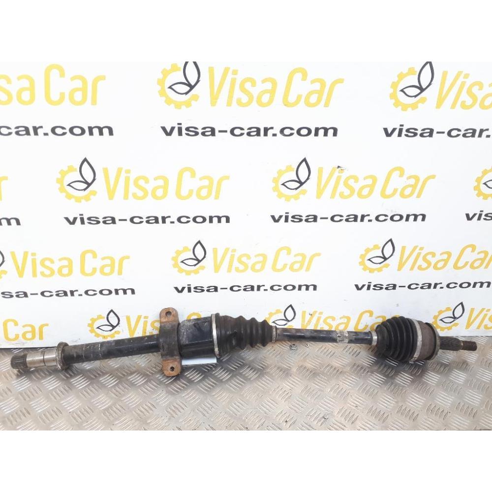 Semiasse Anteriore Destro Usato Dal 2015 Toyota Auris Touring Sports (2015)