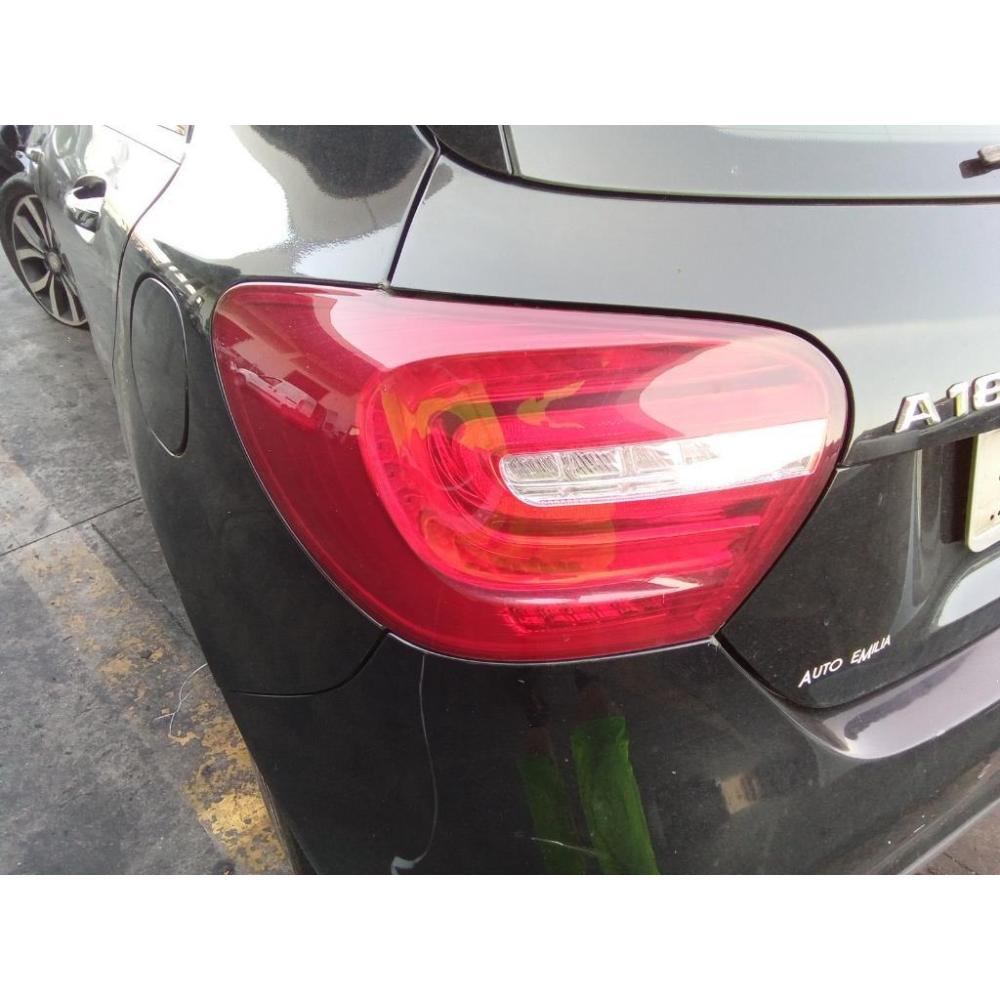 Fanale Posteriore Sinistro Usato Dal 2012 Al 2015 Mercedes Classe A «W176» (2013)