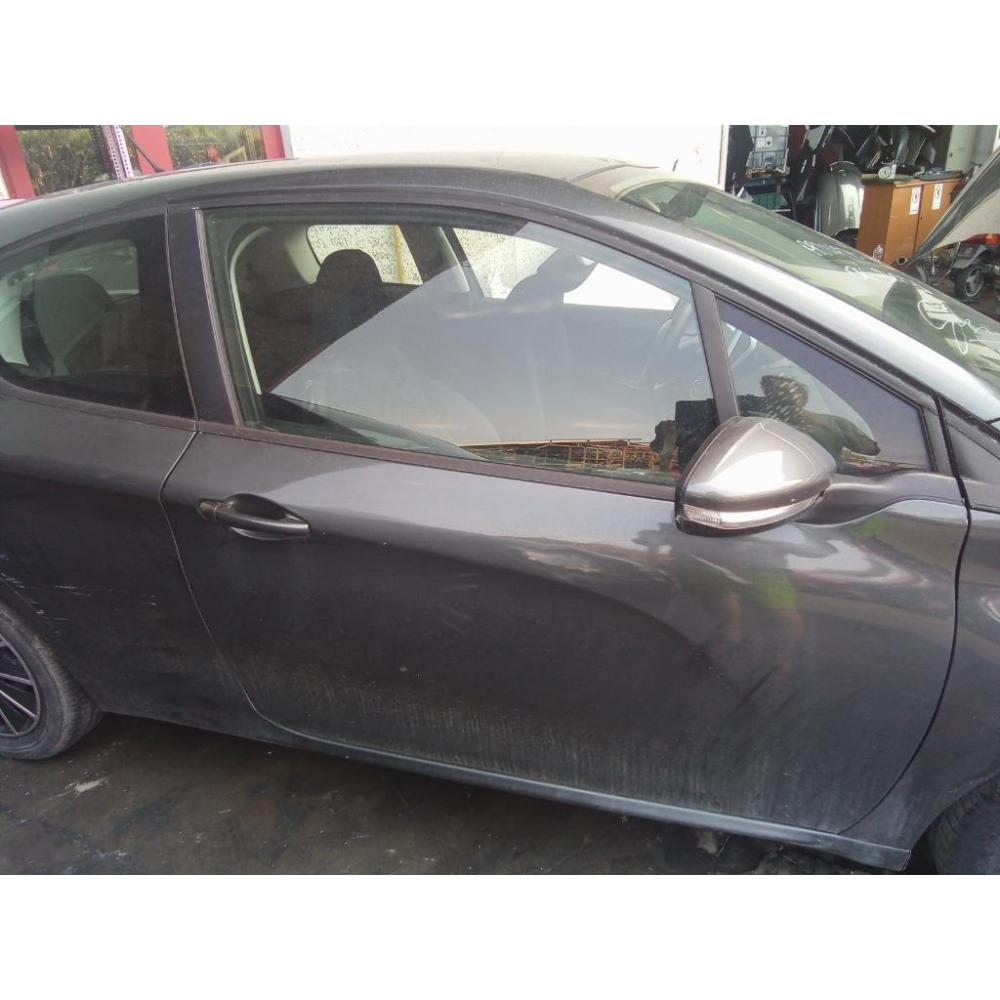 Porta Anteriore Destro Usato Dal 2012 Al 2015 Peugeot 208 «I» (2012)