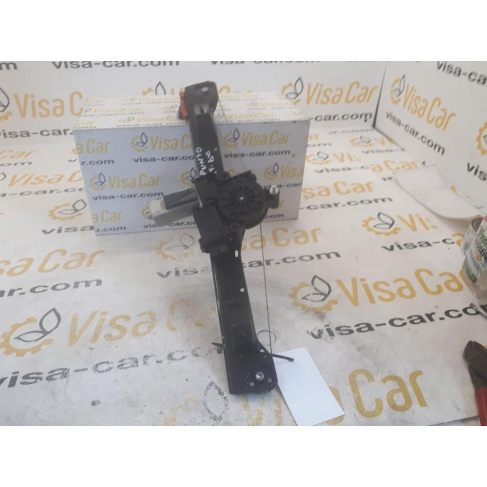Alzacristallo Porta Anteriore Destro Usato Dal 2006 Al 2008 Fiat Grande Punto Van (2006)