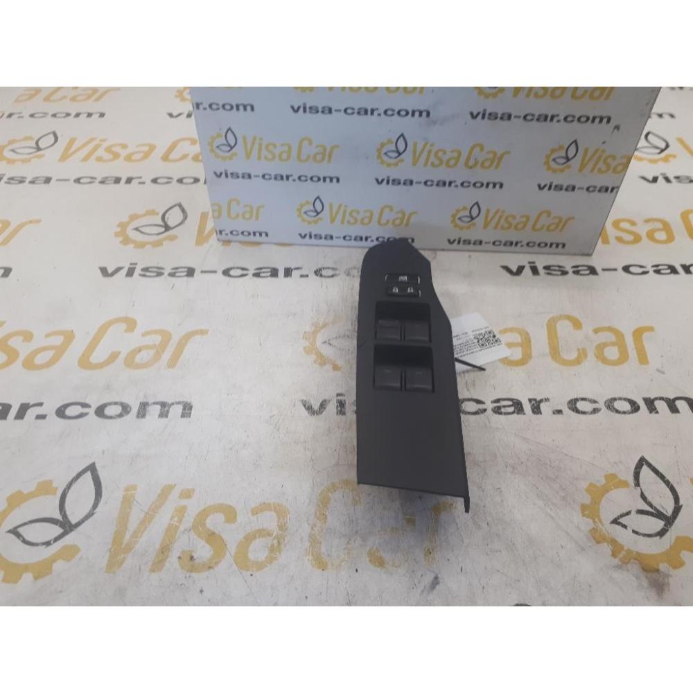 Interruttore Alzacristalli Anteriore Sinistro Usato Dal 2015 Toyota Auris Touring Sports (2015)