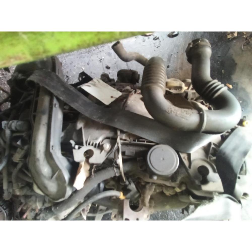 Motore Completo Usato Dal 2006 Opel Vivaro «A» (2007)