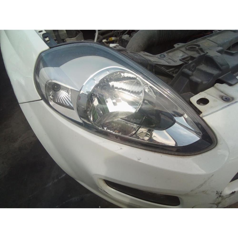 Proiettore Anteriore Destro Usato Dal 2011 Al 2018 Fiat Punto «Iii» (2012)