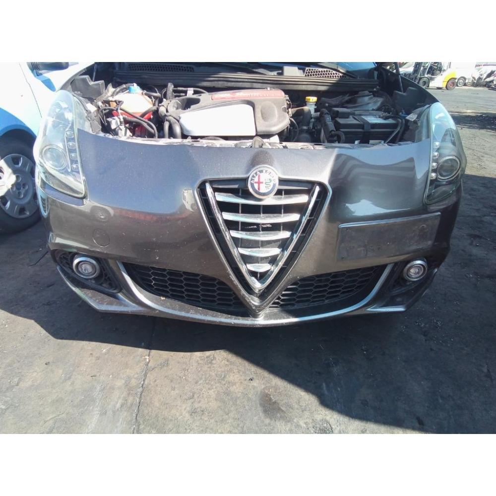 Paraurti Anteriore Usato Dal 2013 Al 2016 Alfa Romeo Giulietta (2013)