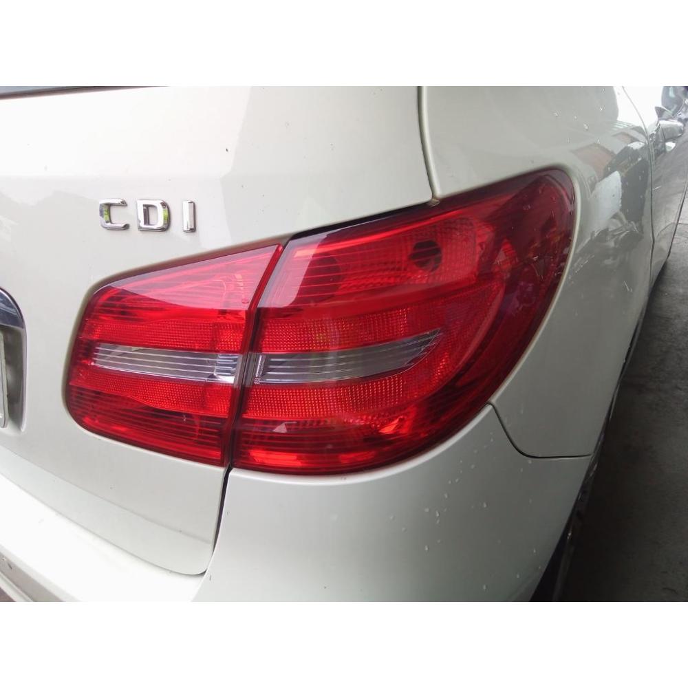 Fanale Esterno Posteriore Destro Usato Dal 2011 Al 2014 Mercedes Classe B «W246» (2012)