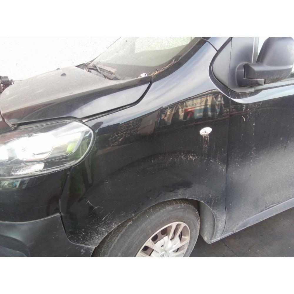Parafango Anteriore Sinistro Usato Dal 2019 Opel Vivaro «C» (2019)