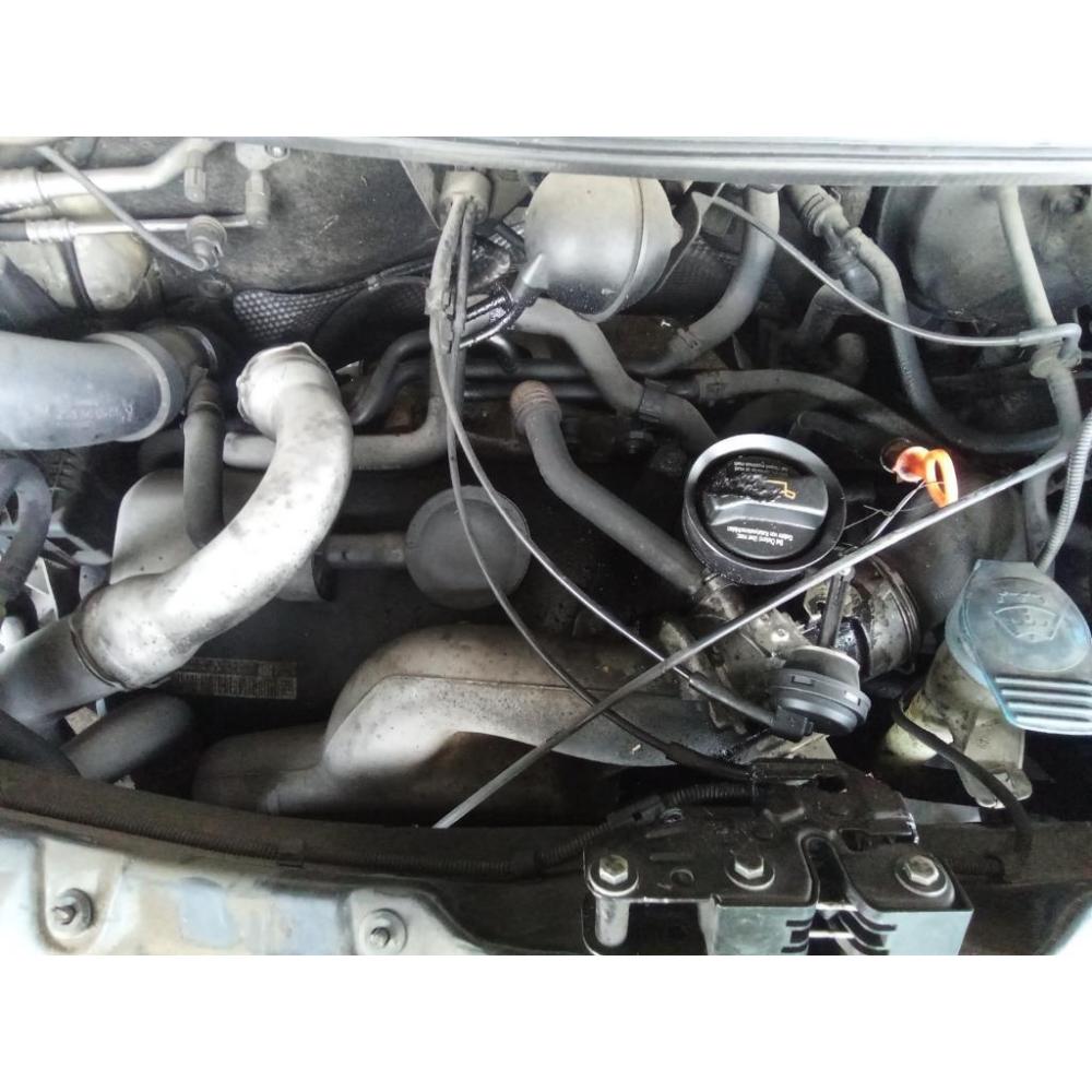 Motore Completo Usato Dal 2003 Al 2009 Volkswagen Transporter «T5» (2004)