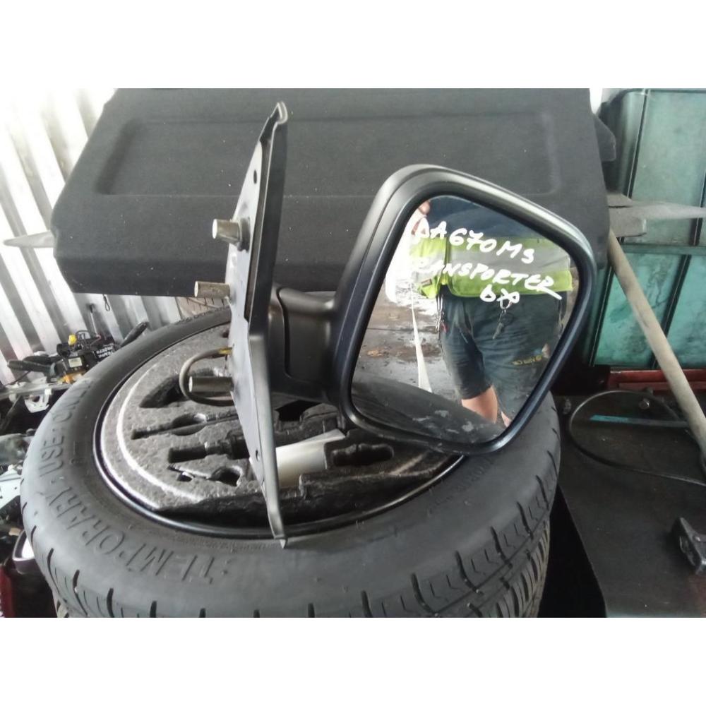 Retrovisore Esterno Anteriore Destro Usato Dal 2003 Al 2009 Volkswagen Transporter «T5» (2004)