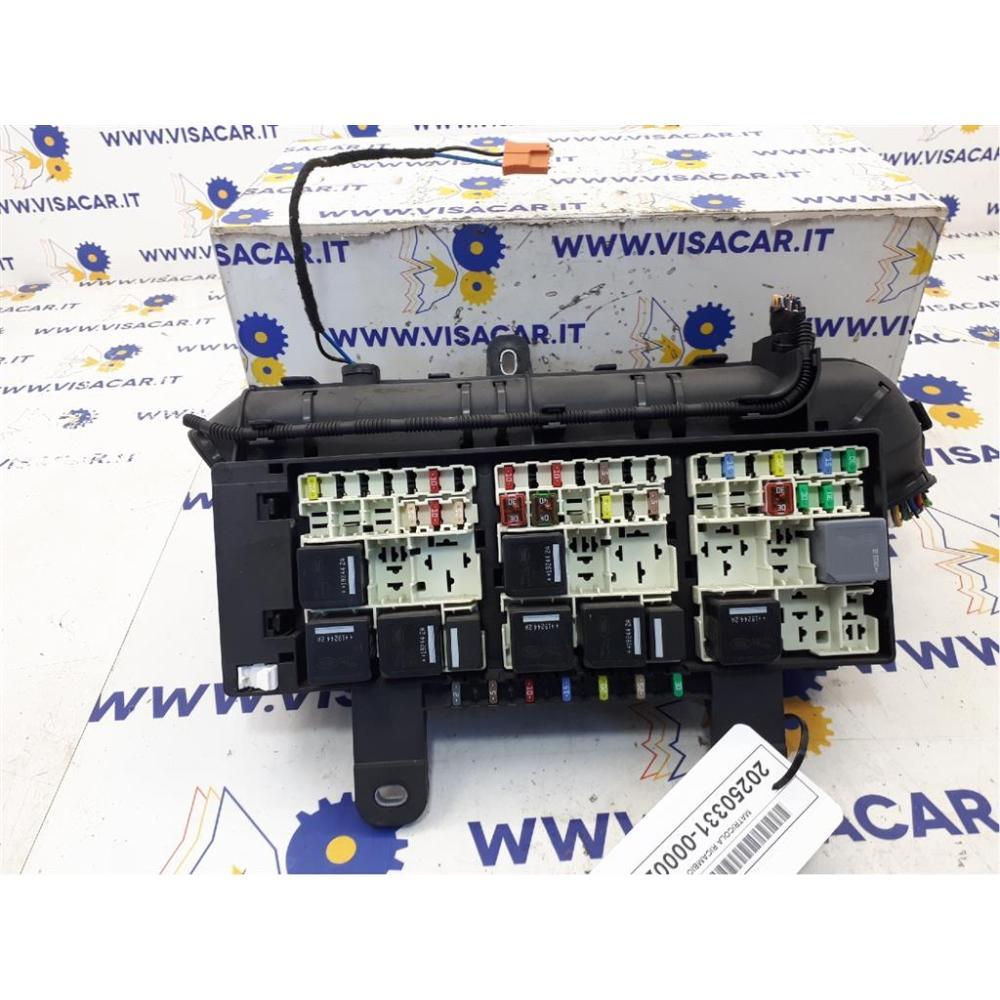 Centralina Portafusibili - Fusibiliera Usato Dal 2017 Land Rover Range Rover Velar (2017)