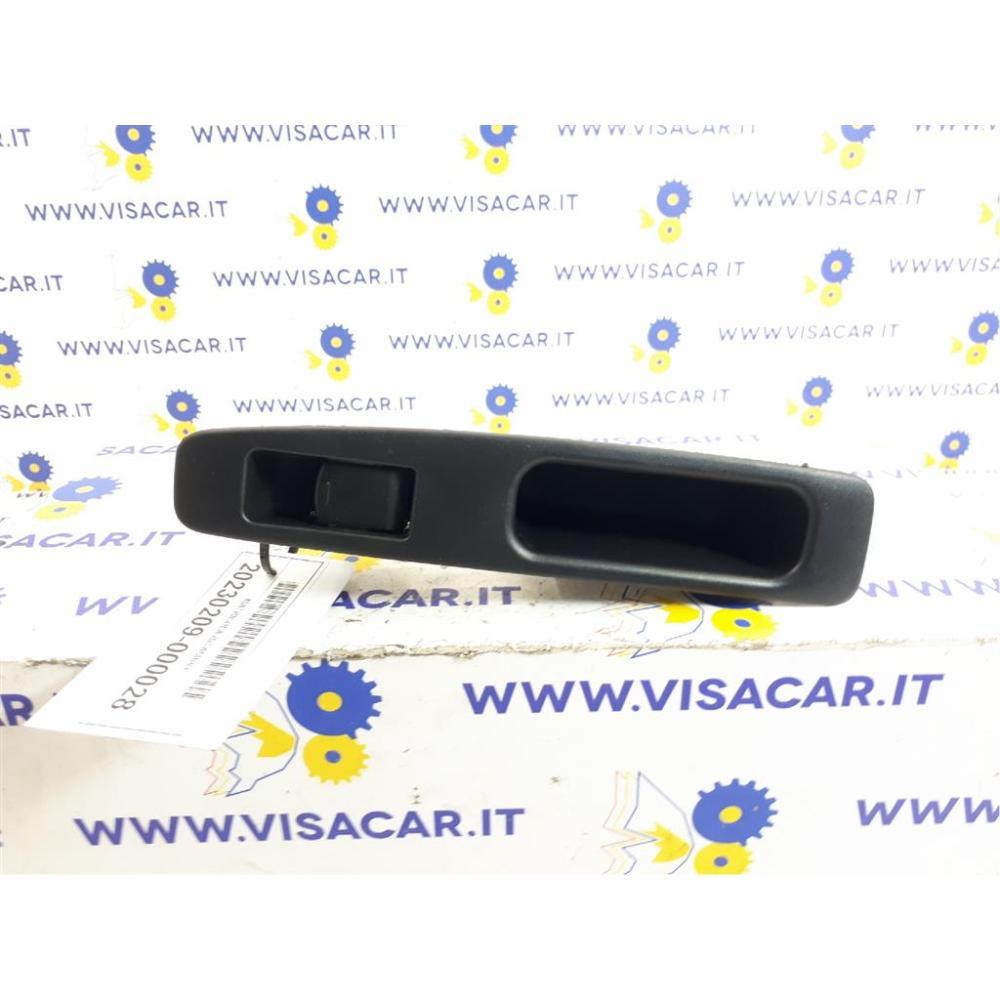 Pulsantiera Posteriore Sx Usato Nissan Qashqai «I» (2007)