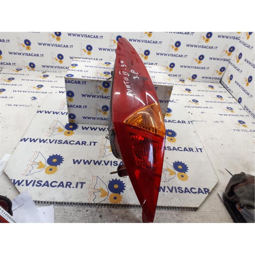Fanale Posteriore Destro Usato Dal 1999 Al 2005 Fiat Punto «Ii» (2000)