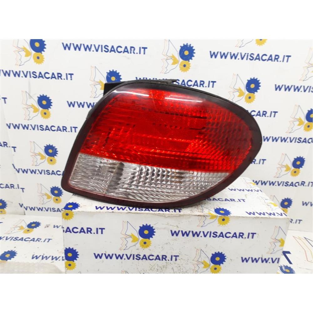 Fanale Posteriore Destro Usato Dal 1999 Al 2002 Hyundai Coupé «Ii» (2002)